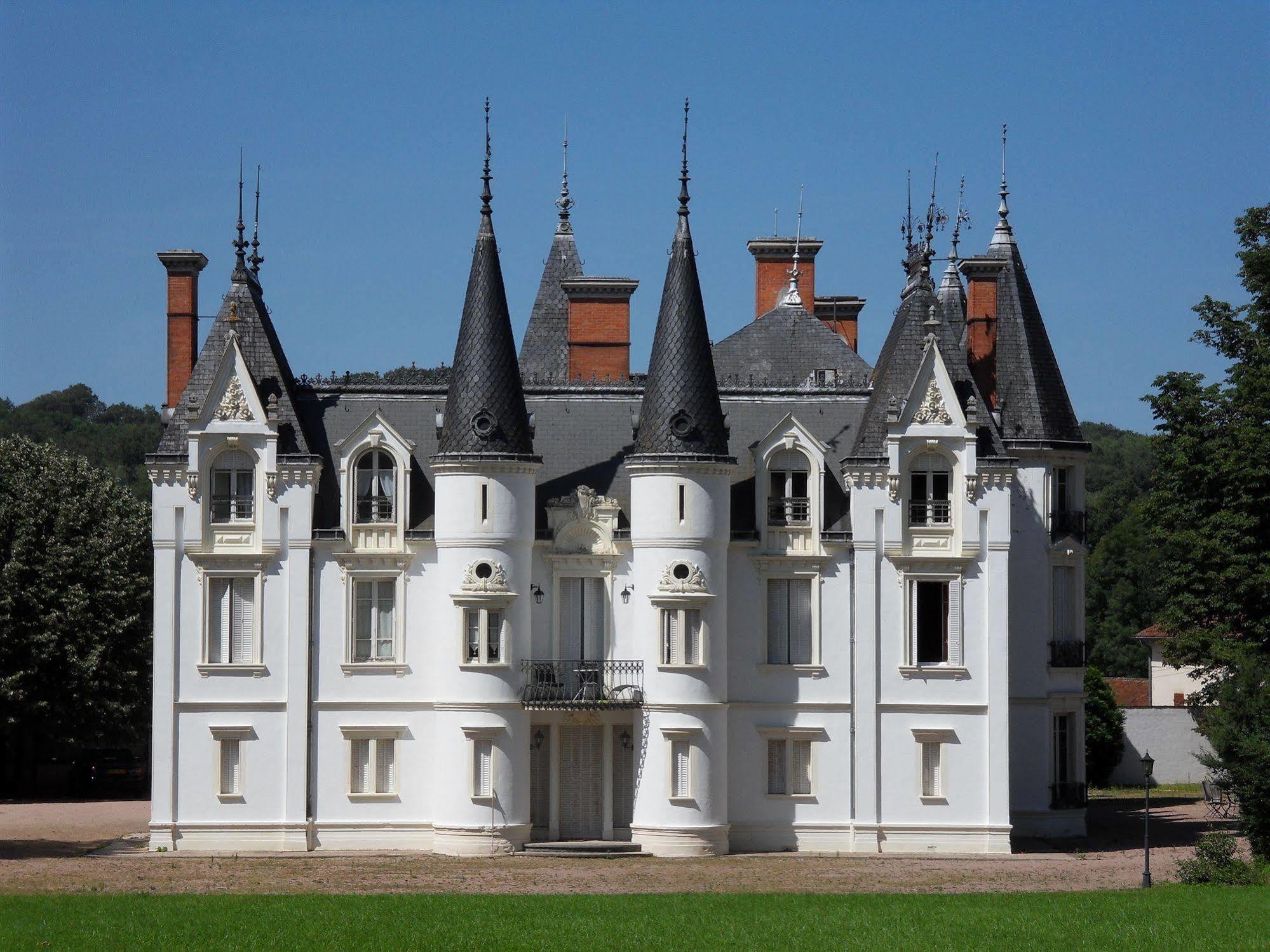 Chateau De La Motte Noailly Exterior photo